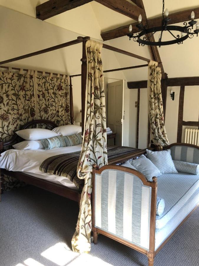 B&B Harlington Manor エクステリア 写真